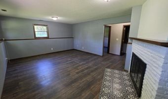 38608 129th St, Aberdeen, SD 57401
