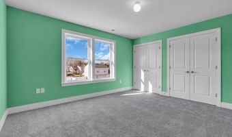 1 Potters Ct, Bayville, NJ 08721