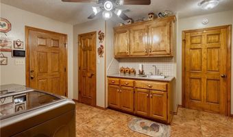 62 N Kibler Hwy, Alma, AR 72921