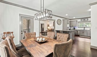 68 Pierce Rd, Albertville, AL 35951