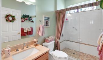 36 Newport St, Barnegat, NJ 08005