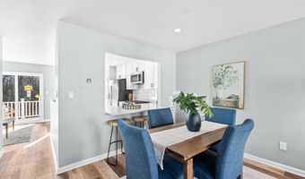 6208 LES DORSON Ln, Alexandria, VA 22315