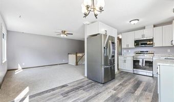 5530 55th Cir NE, Albertville, MN 55301