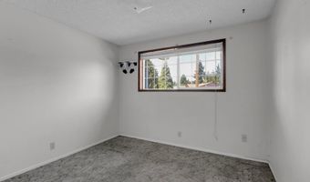 1266 KENRAY Loop, Springfield, OR 97477