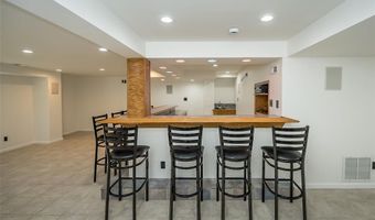 4026 Whitehall Dr, Arnold, MO 63010