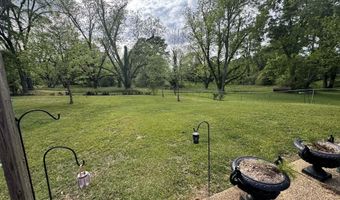 23 B St, Bay Springs, MS 39422