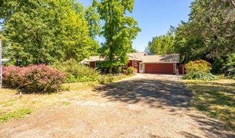 5609 Shady Ln, Anderson, CA 96007