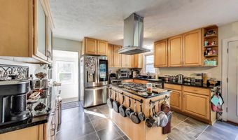 7726 SEVEN LOCKS Rd, Bethesda, MD 20817