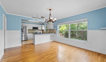 1437 KNOLLWOOD St, Orlando, FL 32804