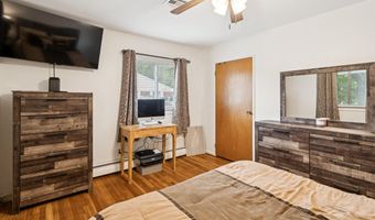 21 Robin St B, Manchester, NJ 08759