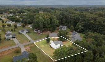 102 Lochenshire Pl, Belton, SC 29627