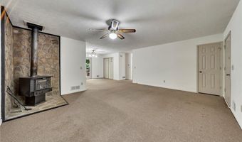 2202 Heath Dr, Ball Ground, GA 30107