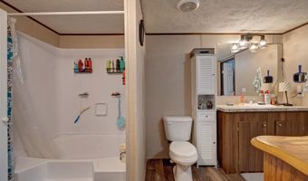 2106 E 24th St, Bedford, IN 47421