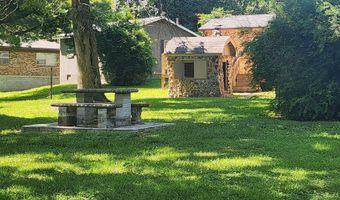 401 Jefferson St, Anderson, MO 64831