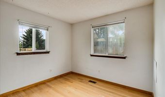 4104 ROGERS Ave, Cheyenne, WY 82009