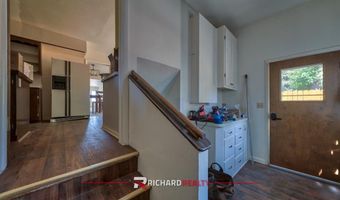 826 Cody Ave, Cody, WY 82414