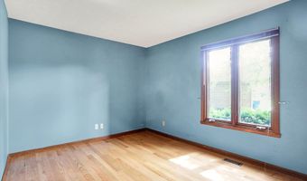 50 Charing Cross Rd, Indianapolis, IN 46217