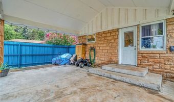 121 Pine Ave, Altus, OK 73521