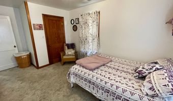 402 S Clark St, Bassett, NE 68714