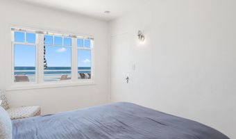 325 Beach Dr, Aptos, CA 95003