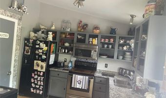 1322 Rockwood Forest Dr, Arnold, MO 63010
