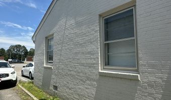 808 E Memorial Dr E, Ahoskie, NC 27910