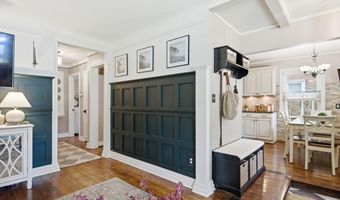 7829 Buckingham Ave, Allen Park, MI 48101