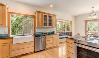 2309 NW Eastes St, Bend, OR 97703