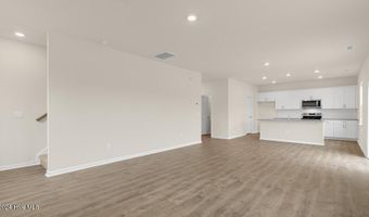 1082 Queensland Ln, Ayden, NC 28513