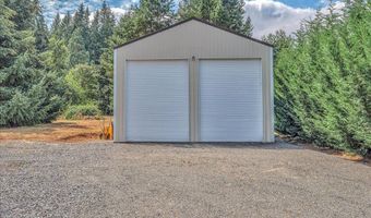 23953 S SCHUEBEL SCHOOL Rd, Beavercreek, OR 97004