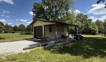 4955 S 40th Rd, Aldrich, MO 65601