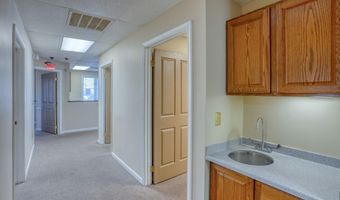 642 S QUEEN St 103, Dover, DE 19904