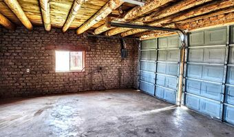 2 Latilla Ln, Arroyo Seco, NM 87514