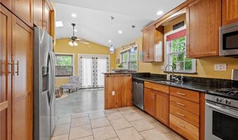 882 Point Judith Rd, Narragansett, RI 02882