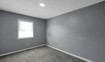 175 Kraft Dr, Ashville, OH 43103