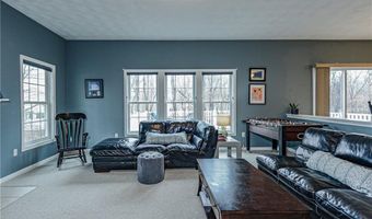 394 Westmoreland Ln, North Kingstown, RI 02852