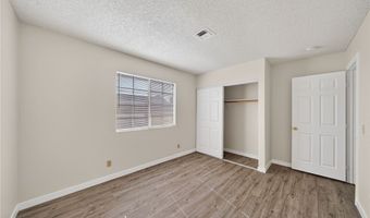 2702 Alicialynn Way D, Las Vegas, NV 89121
