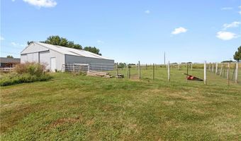 15038 Fairmount Rd, Basehor, KS 66007