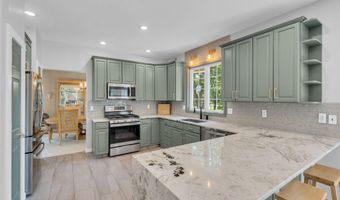 59 Brittany Dr, Bayville, NJ 08721