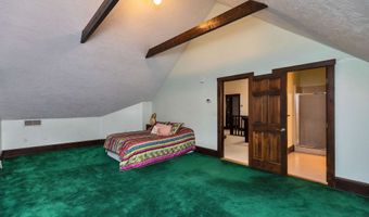 107 Fresh Pond Ln, Brookline, NH 03033