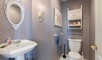 7423 Ocean Dr, Avalon, NJ 08202