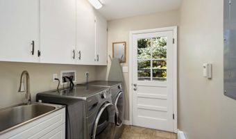 1716 Bennett Ave, Glenwood Springs, CO 81601