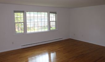 280 E Main St APT A2, Clinton, CT 06413