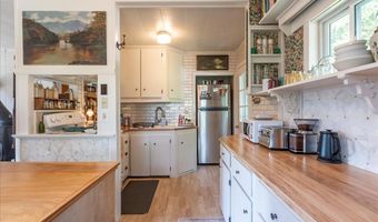 662 Searsmont Rd, Appleton, ME 04862