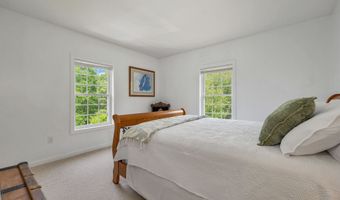 537 Pingree Hill Rd, Auburn, NH 03032
