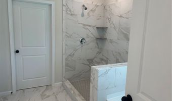326 Rodeo Dr, Auburn, GA 30011