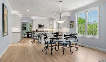 10 Yankee Way, Beverly, MA 01915