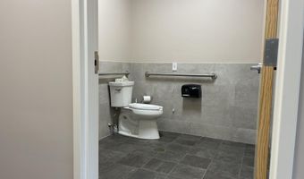 317 Falmouth Rd, Barnstable, MA 02630