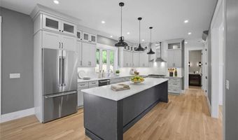 15 Tuscan Ct, Cumberland, RI 02864
