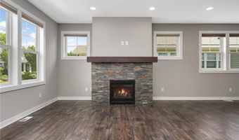 15590 Duck Trail Ln, Apple Valley, MN 55124